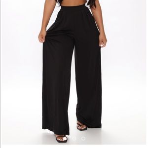 Fashion Nova 2 piece black pants set
